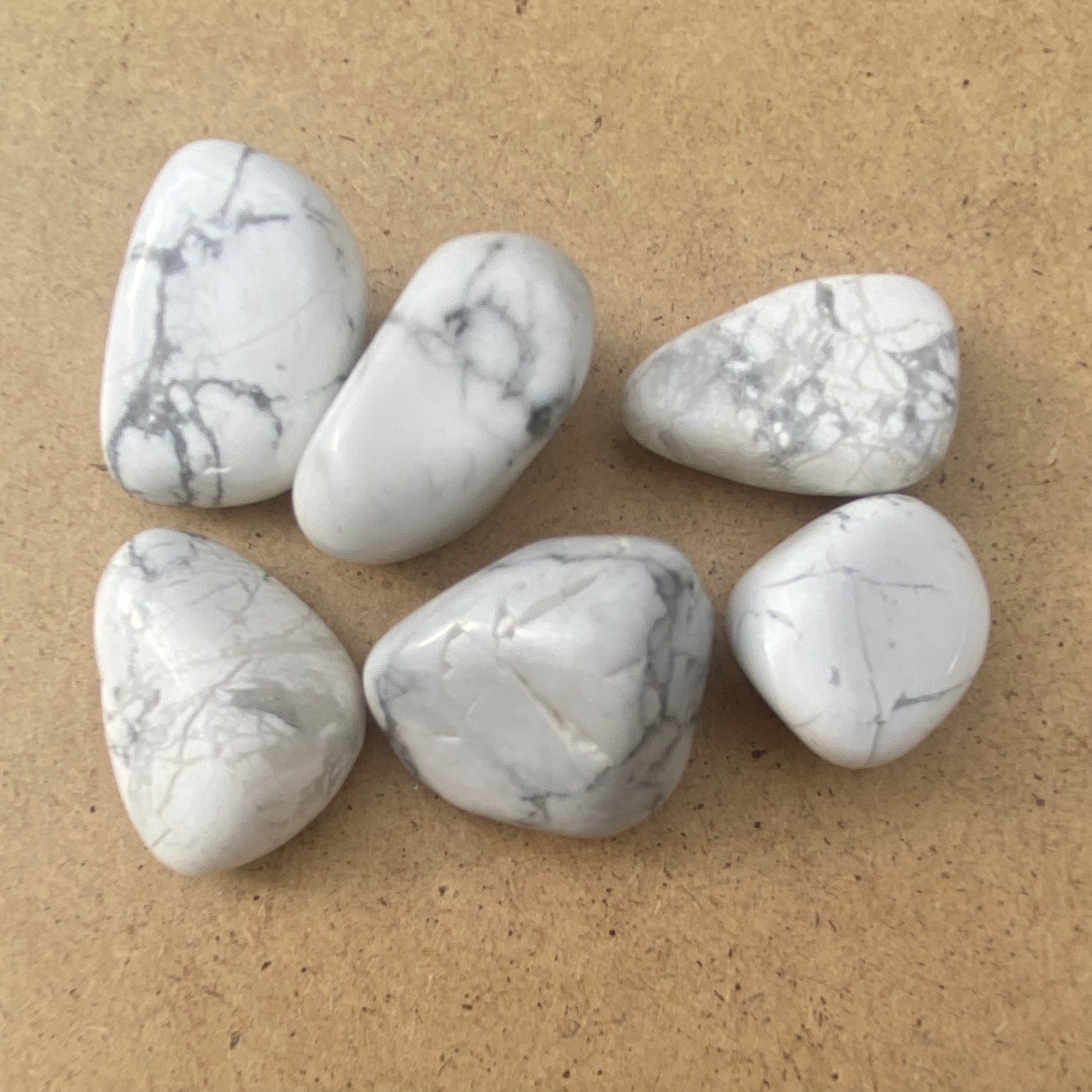 Howlite Tumblestone