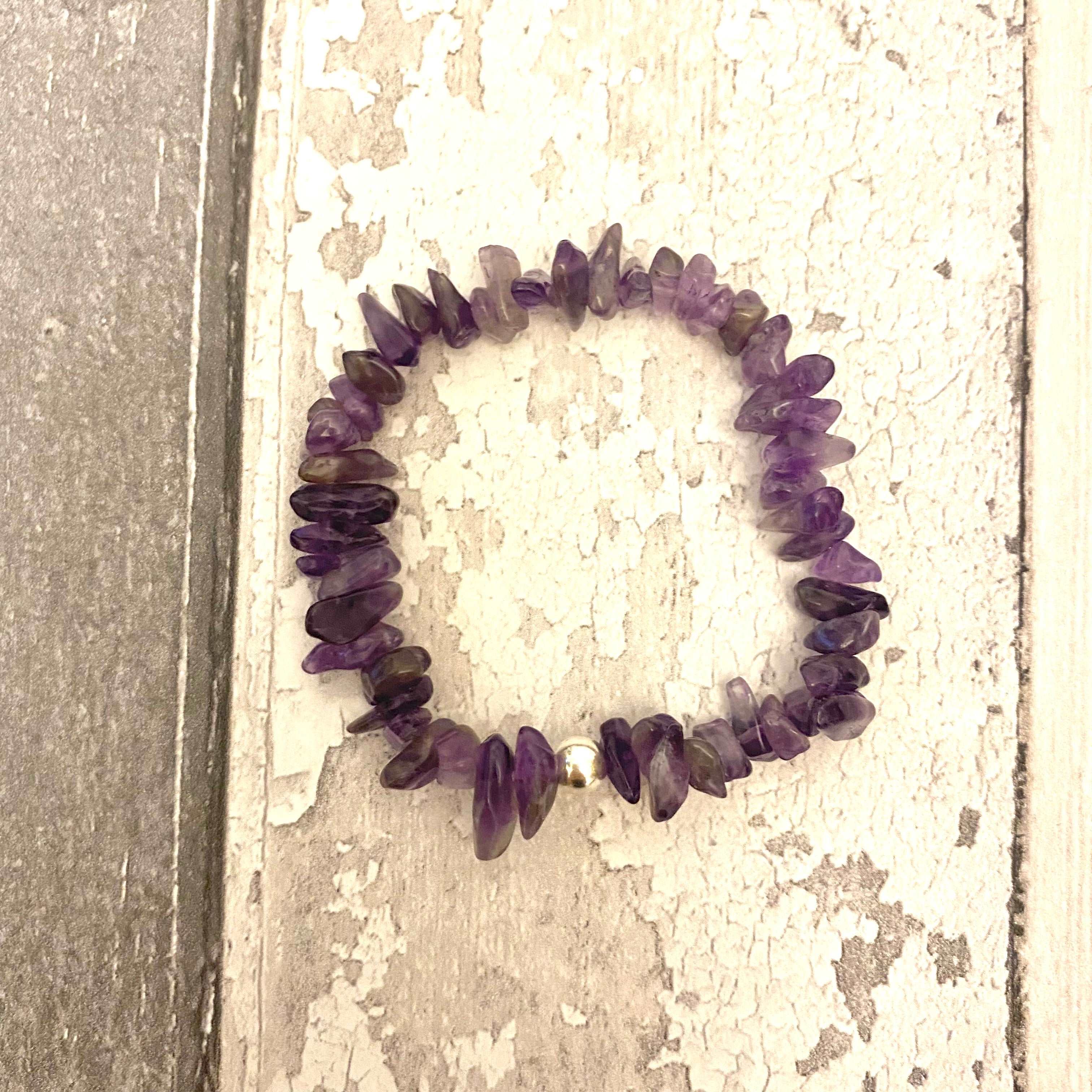 Amethyst Chakra Crystal Chips Bracelet - Crown