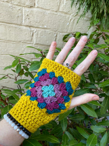 Fingerless Gloves - Mustard Granny Square - Crocheted Handwarmers